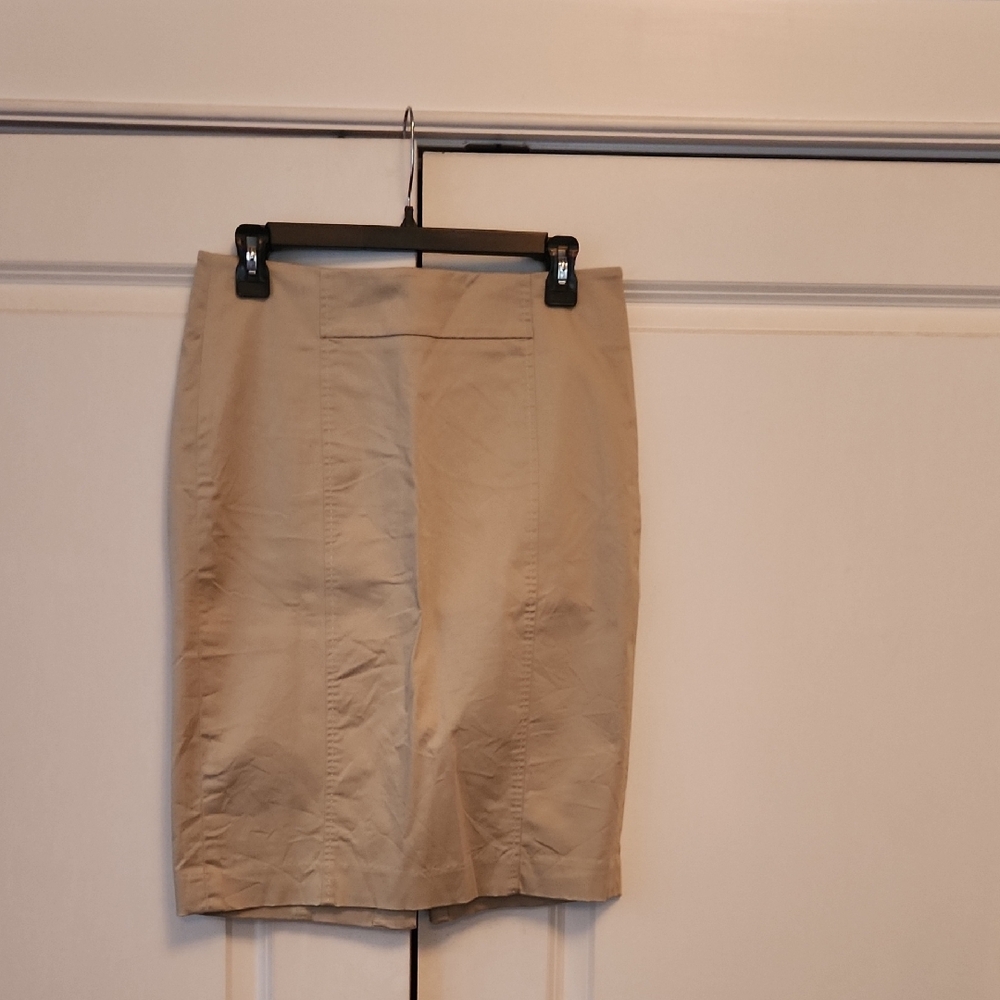 LOFT Women's Pencil Skirt in Beige
